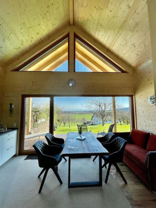 Zweistoeckiges Natur-Holzhaus Mit Berg- & Seesicht Horgenzell Exterior foto